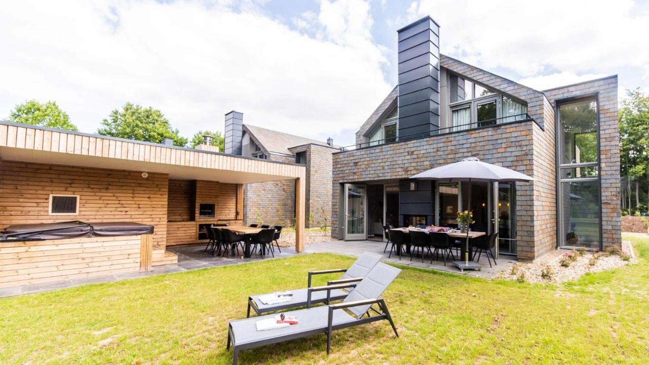 Deluxe Villa - Waterfront spa with air- and yetstream