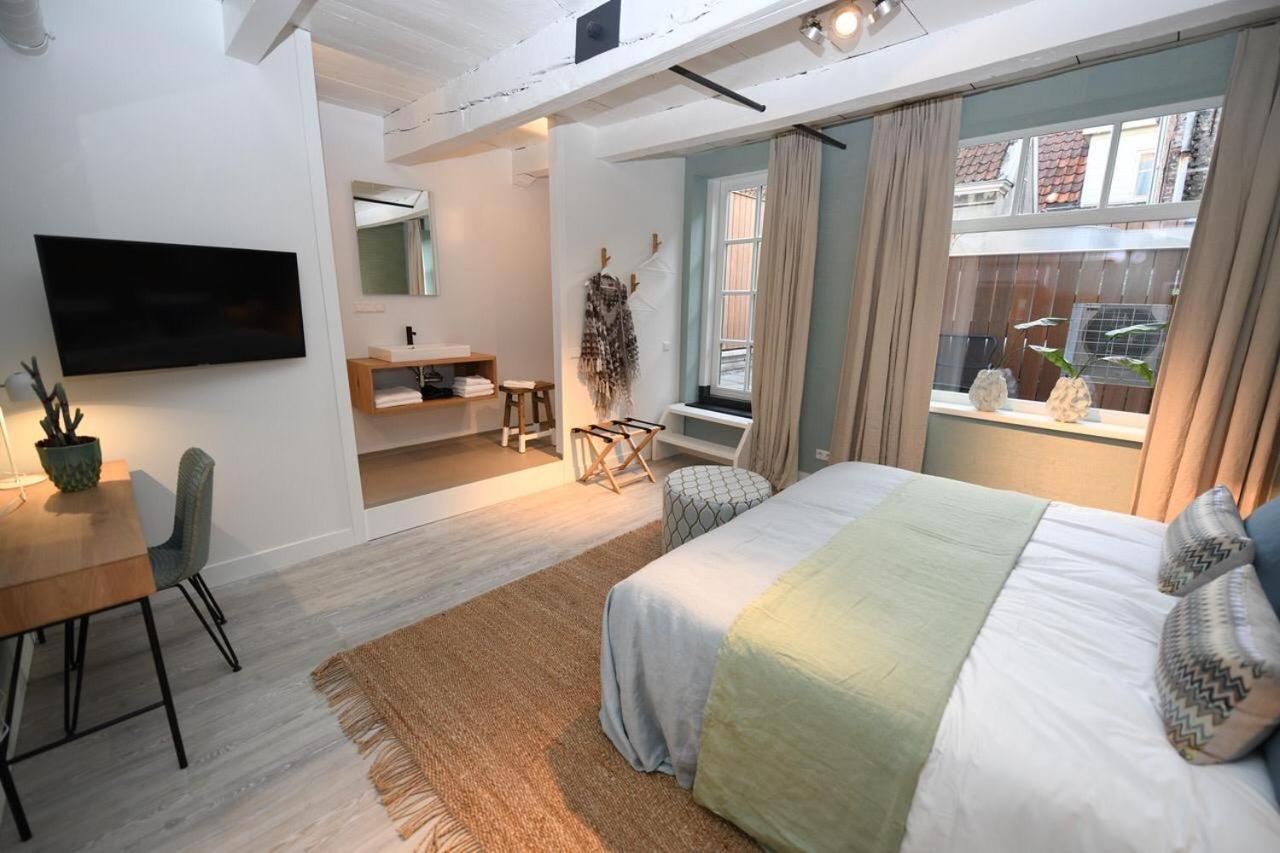 Doppelzimmer mit Patio