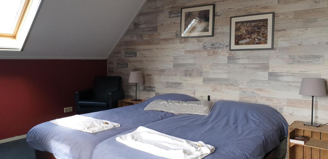 Zweibettzimmer