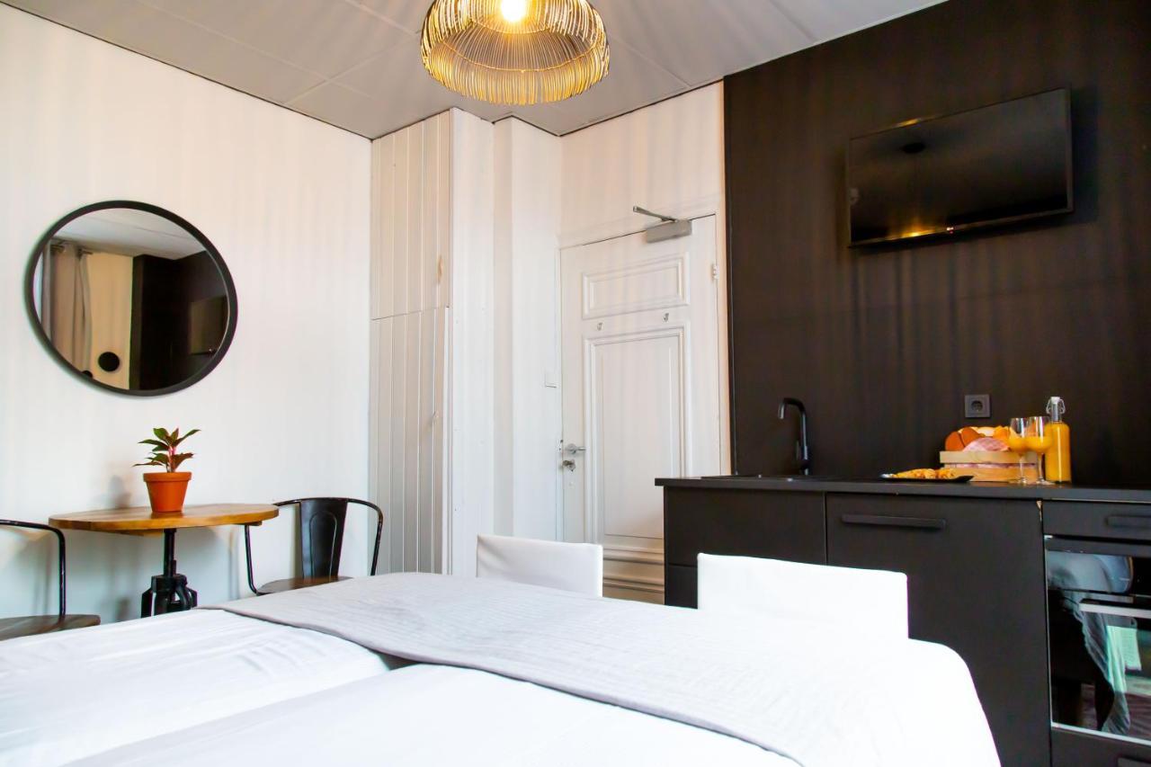 Deluxe Double Room Bath