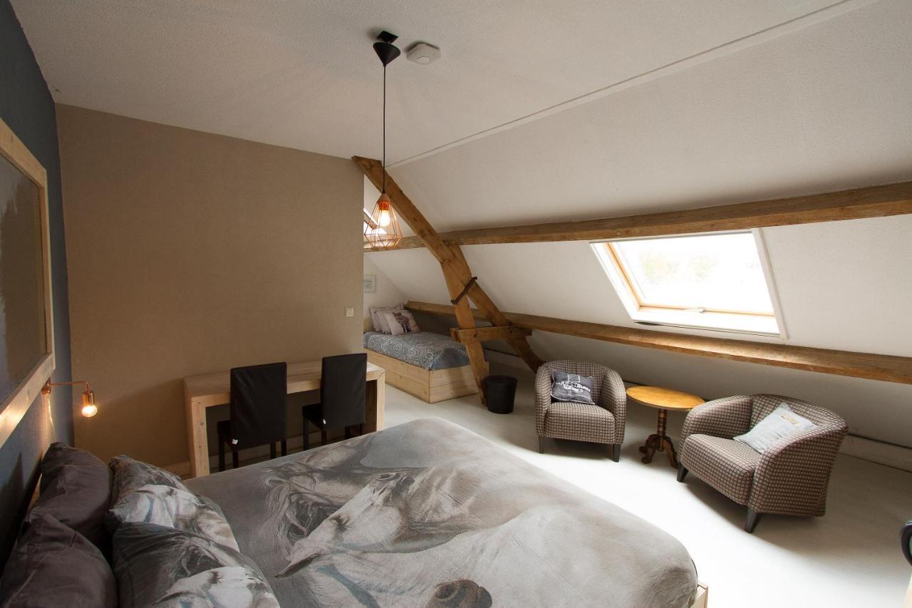 Triple Room Private Bathroom