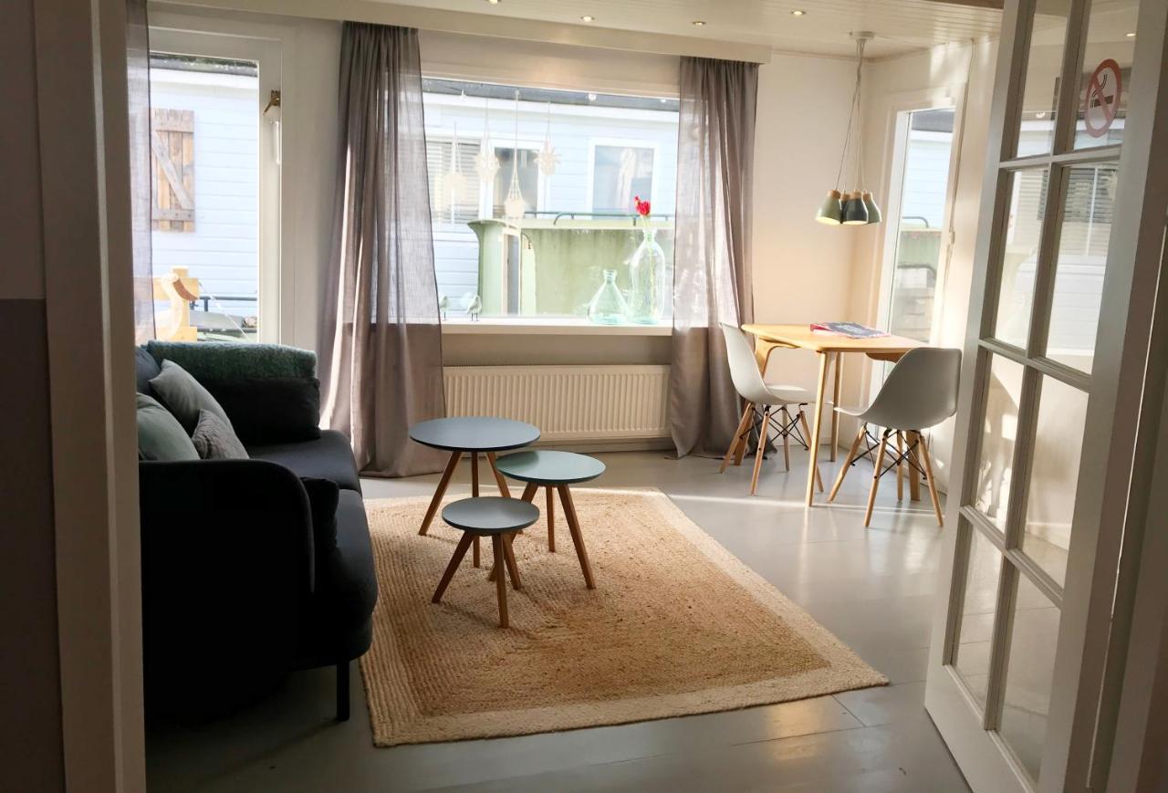 Dobbeltværelse med eget badeværelse