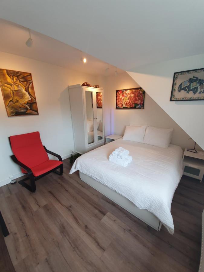 King Room Garden View