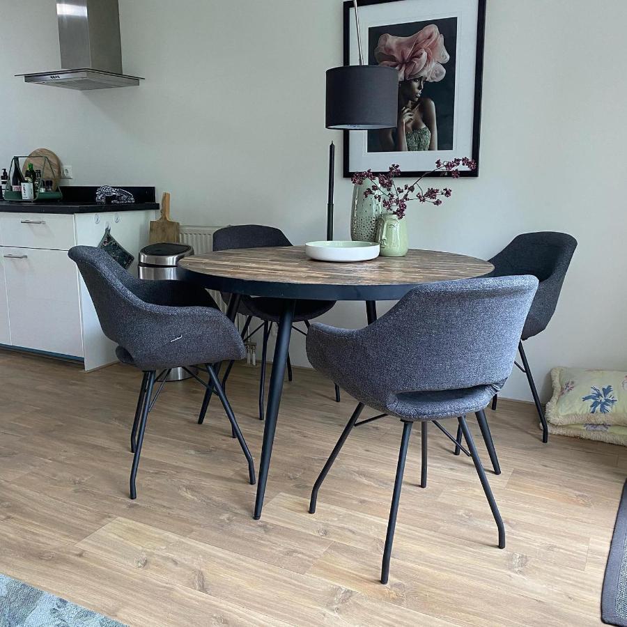 One-Bedroom House,1129734999:JPEG