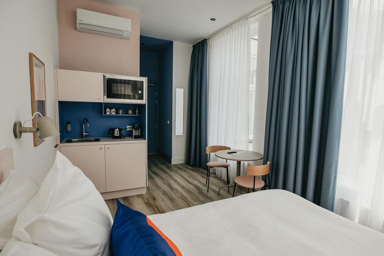 Standard Suite