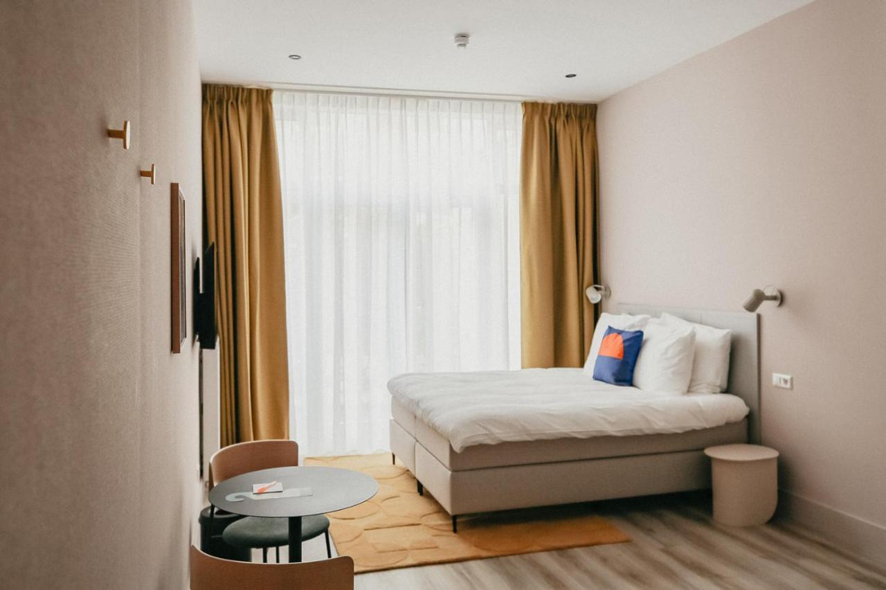 Standard Suite