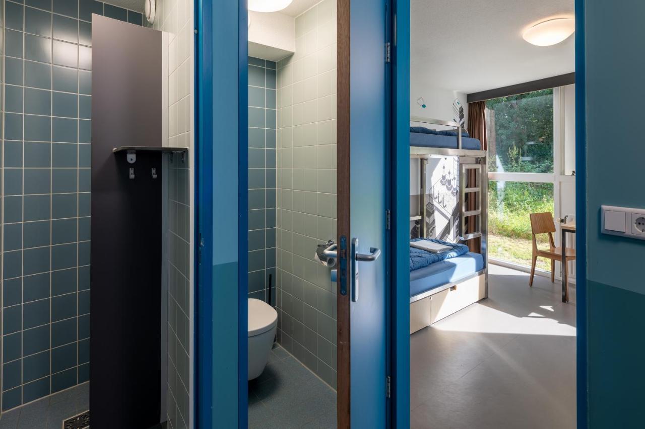 Hébergement Lits Jumeaux Économique avec Lits Superposés et Salle de Bains Privative avec Douche