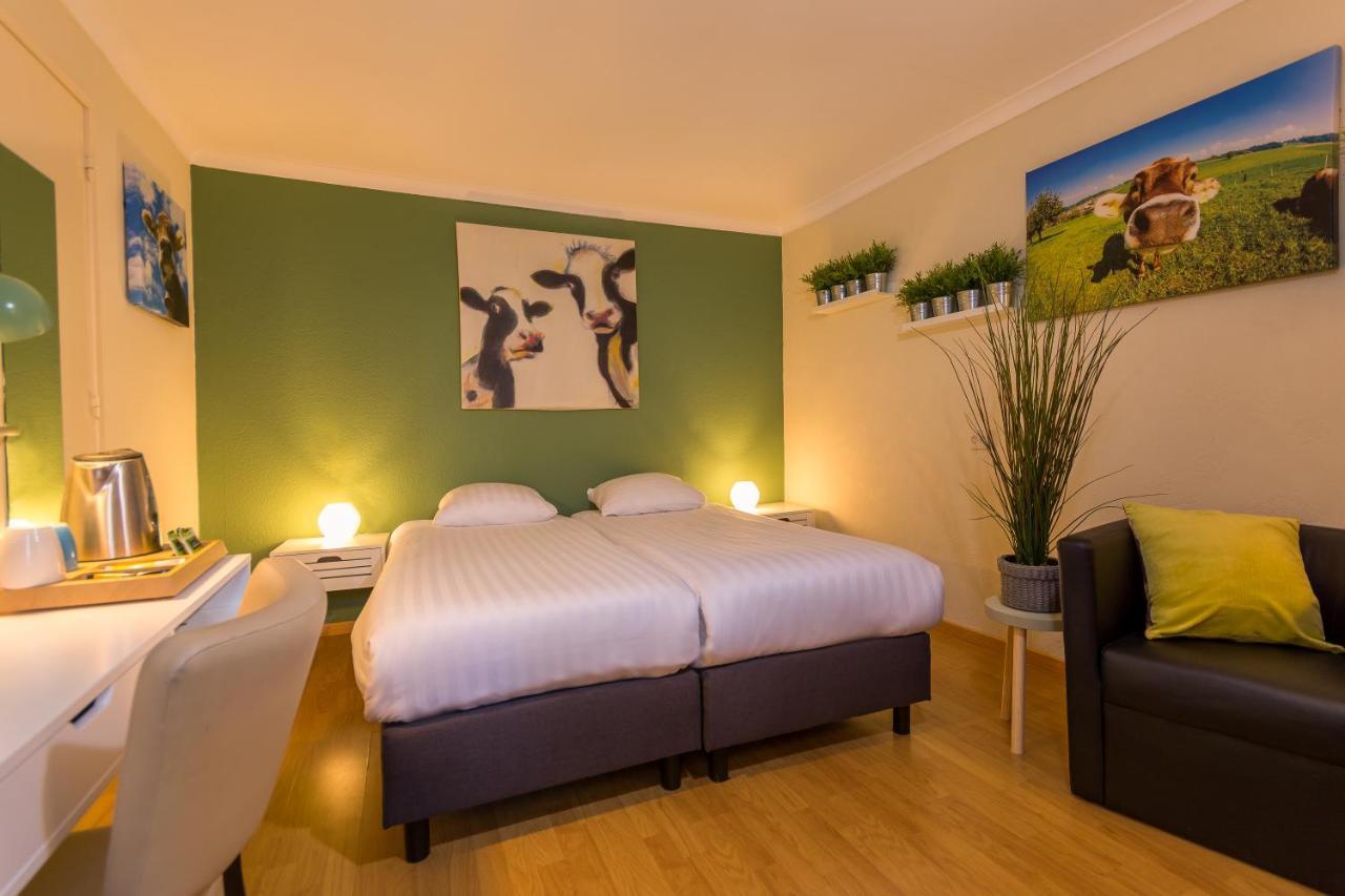 Comfort Triple Room