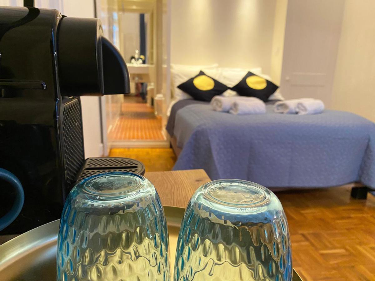 Quarto Duplo com Casa de Banho Privativa