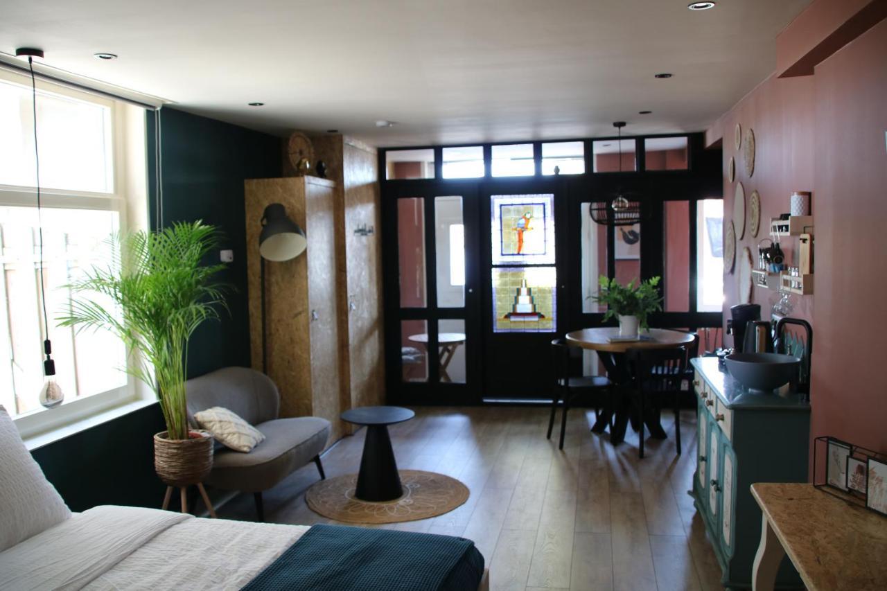 Double Room Private Bathroom
