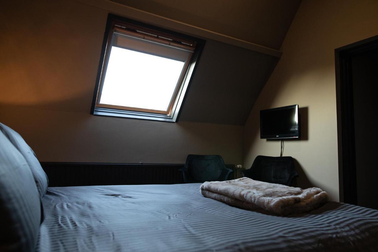 Deluxe Double Room Bath