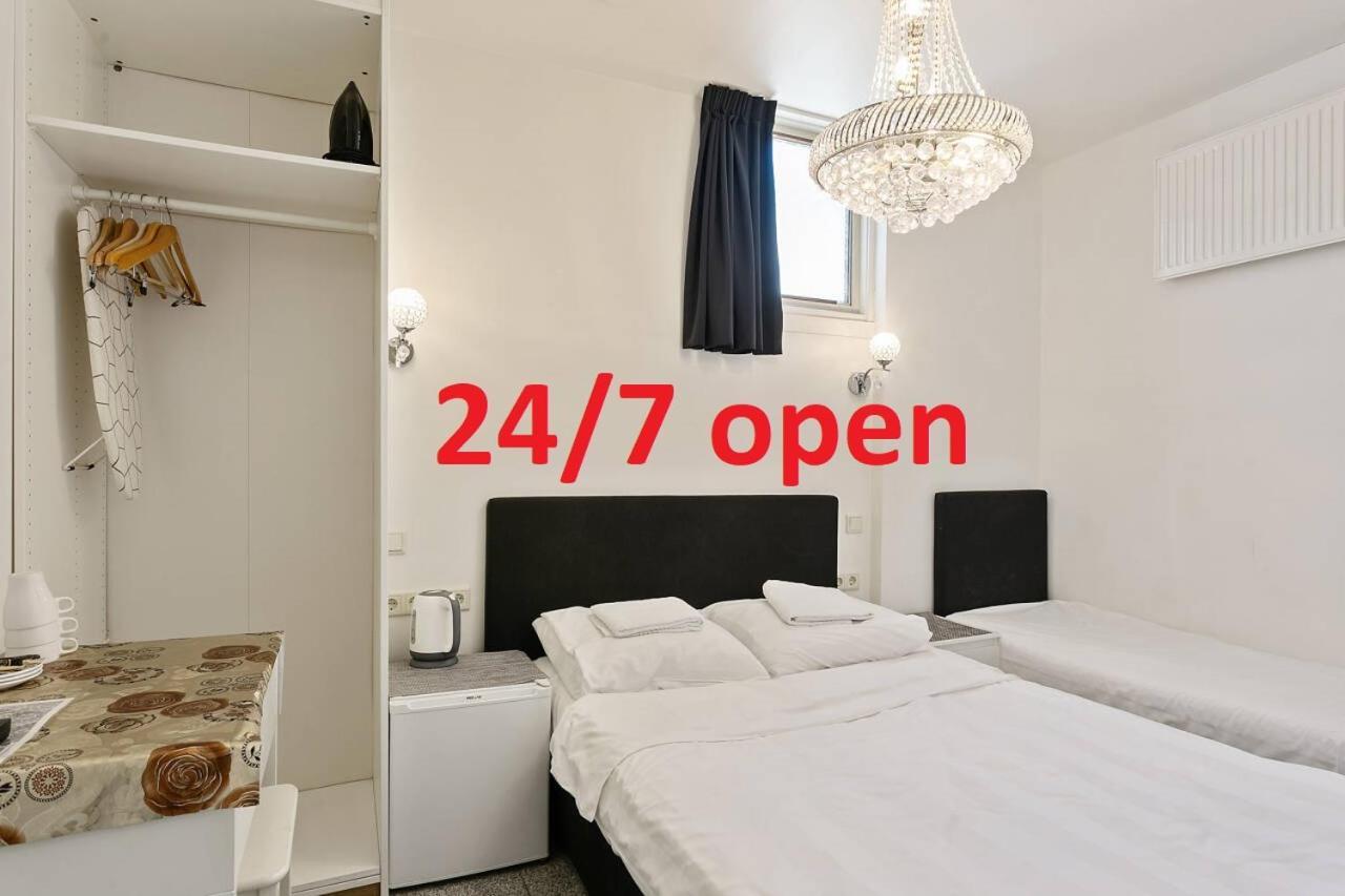 Compact Triple Room,1588187395:JPEG