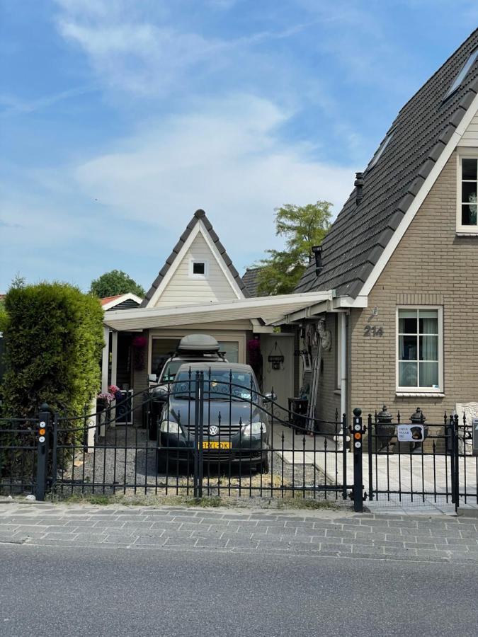 Dobbeltværelse med en ekstra seng