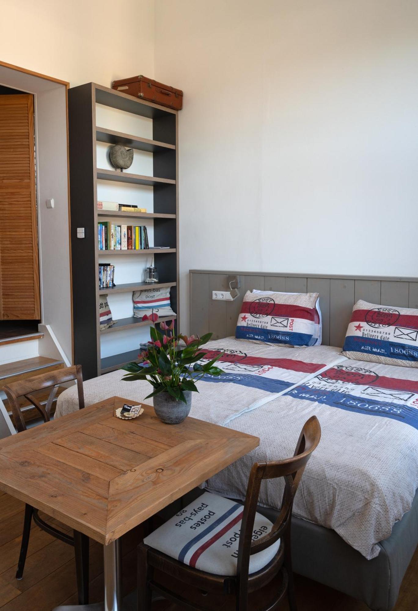 Double Room Private Bathroom