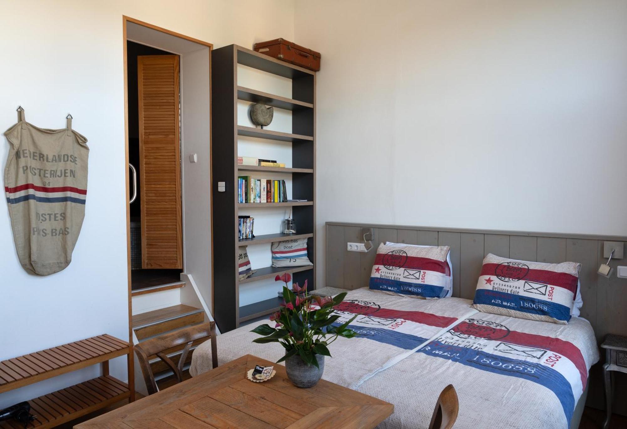 Double Room Private Bathroom