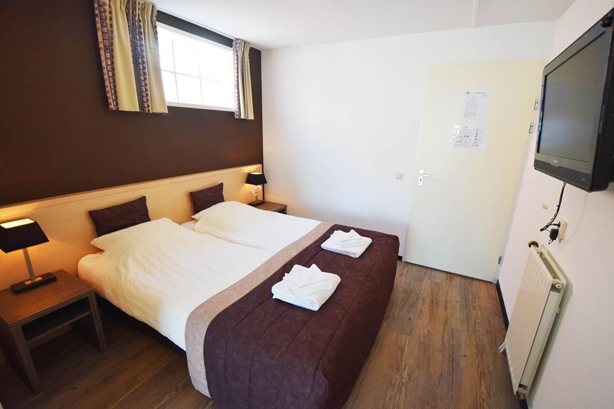Doppelzimmer mit Balkon