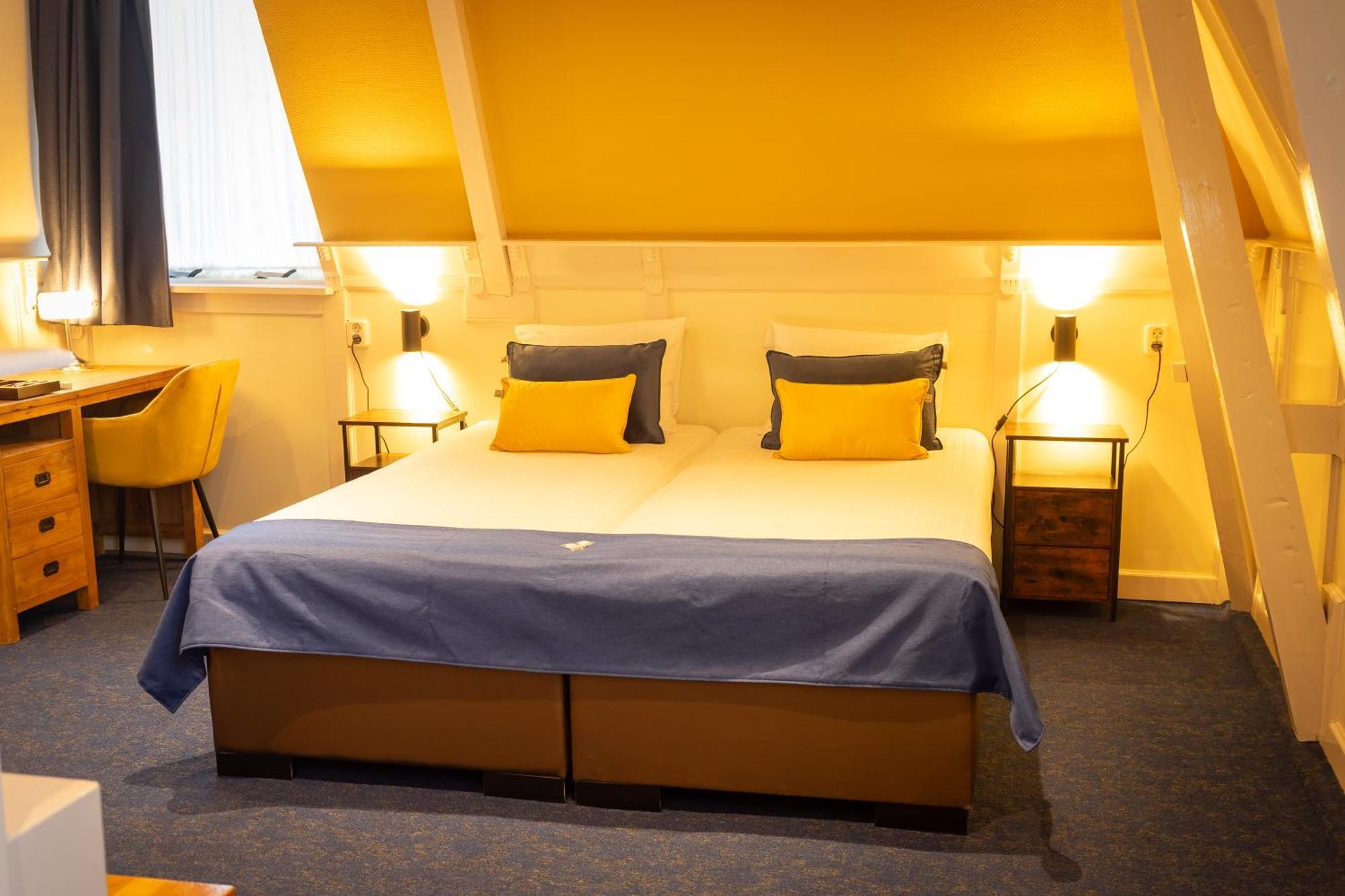 Twin Room City View