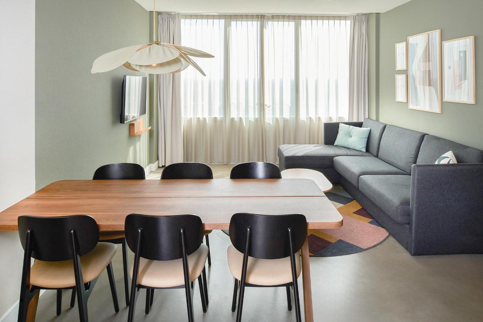 2-Bedroom Apartment,1581088429:JPEG