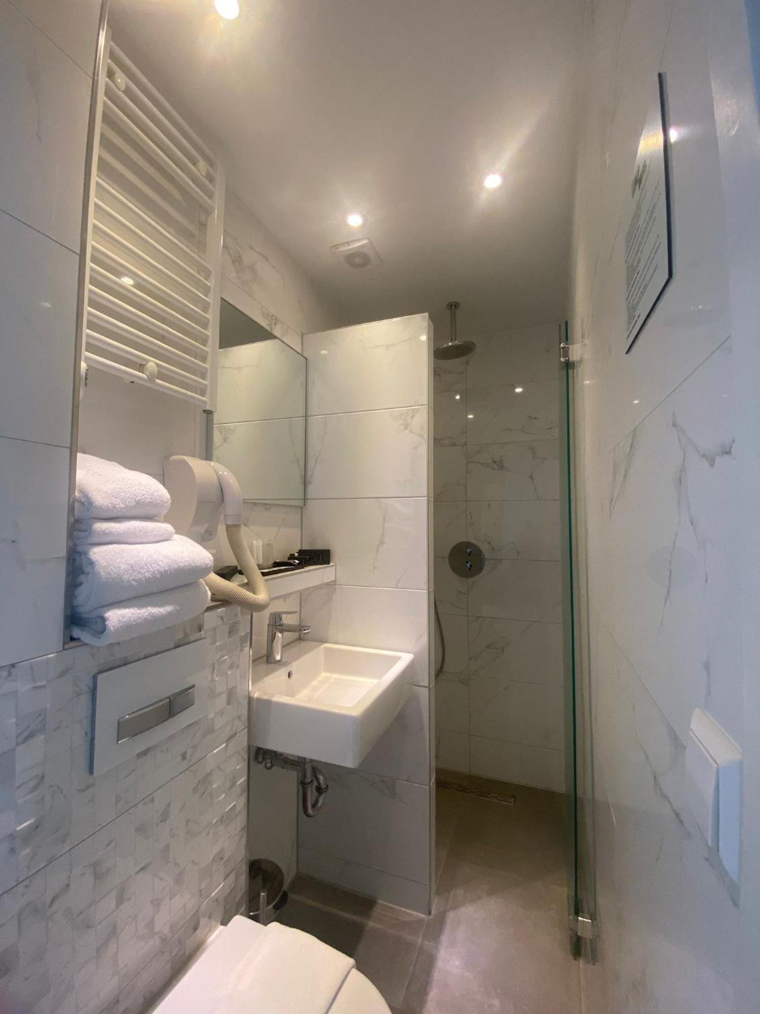 Small Twin Room balcony