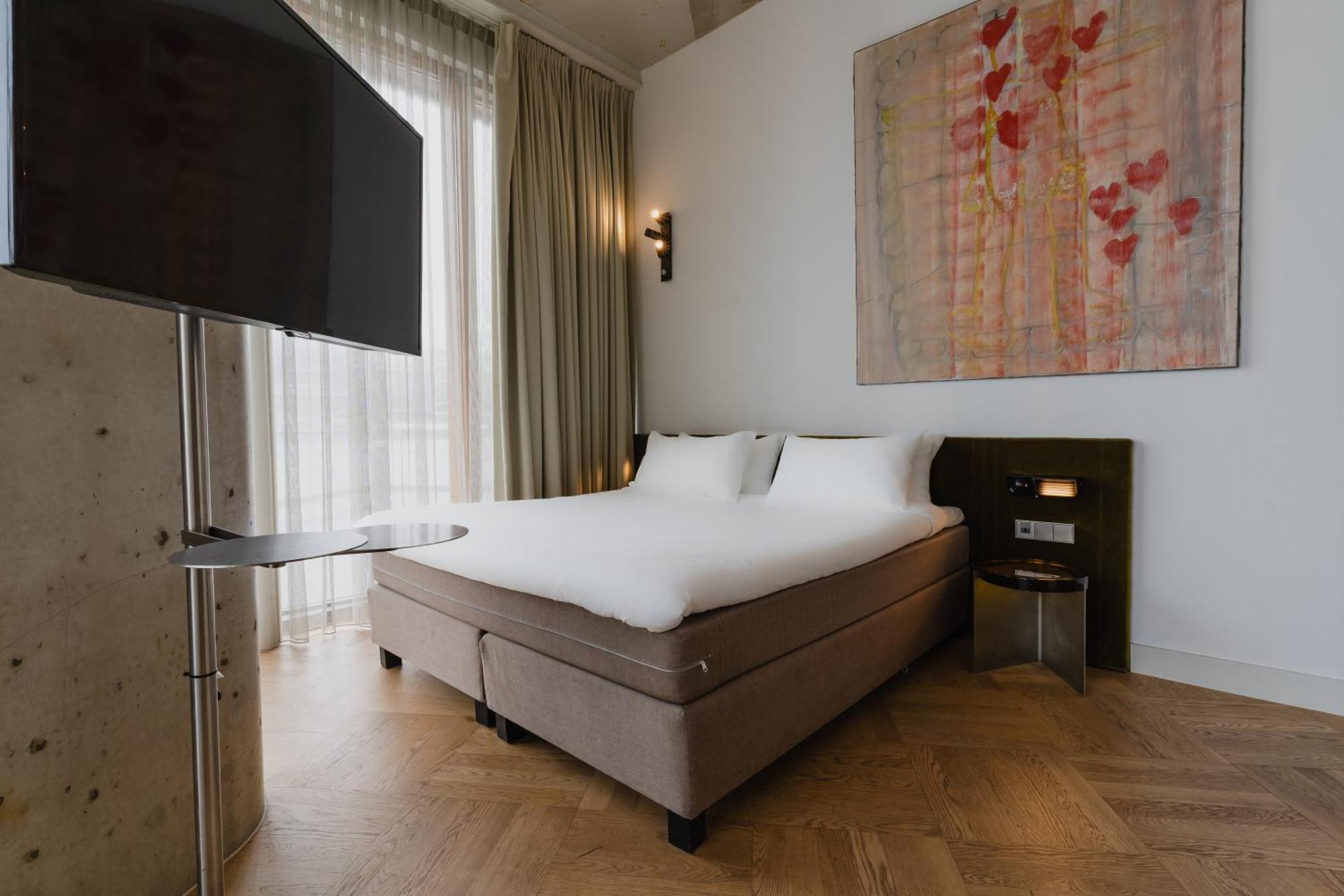 Junior Suite Double or Twin – Riverfront View