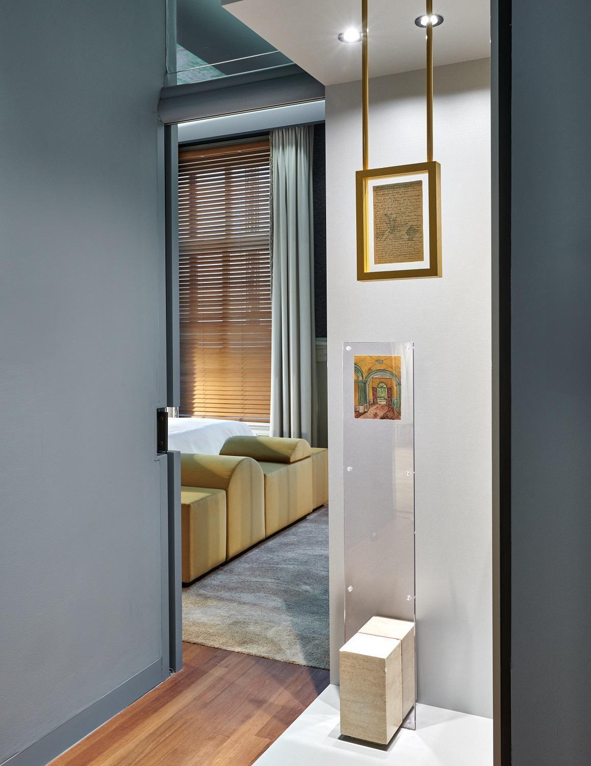 Van Gogh Museum Suite