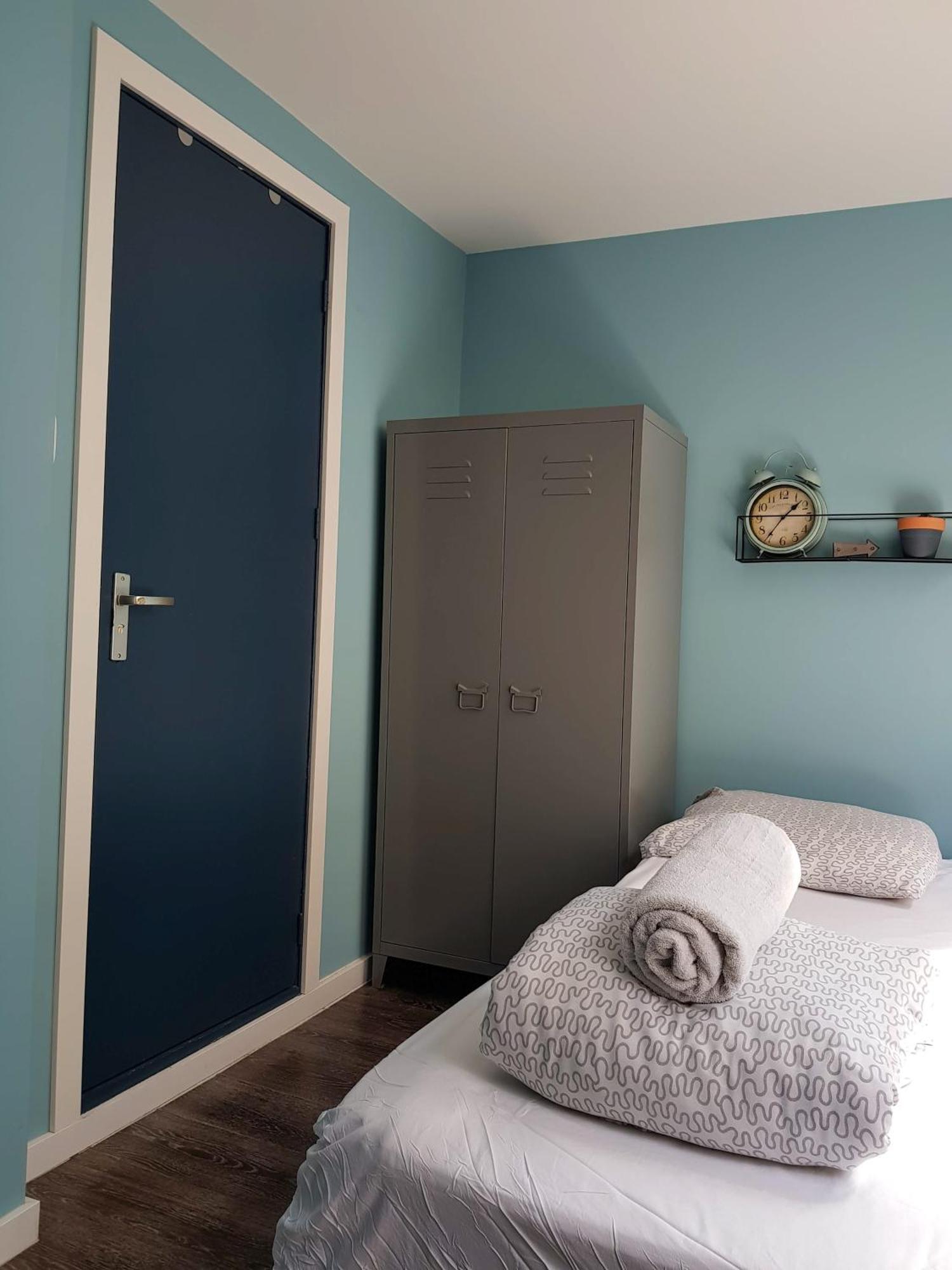 Double Room Private Bathroom