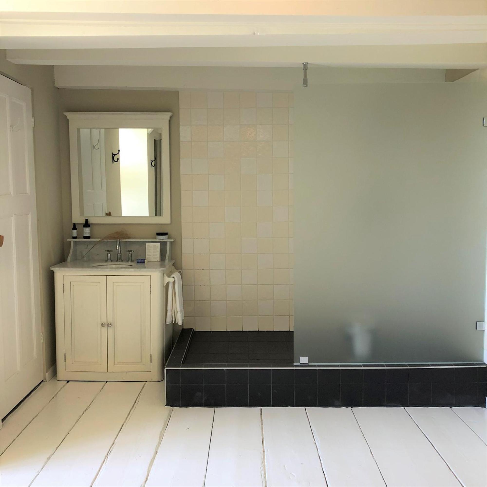 Quadruple Room Private Bathroom
