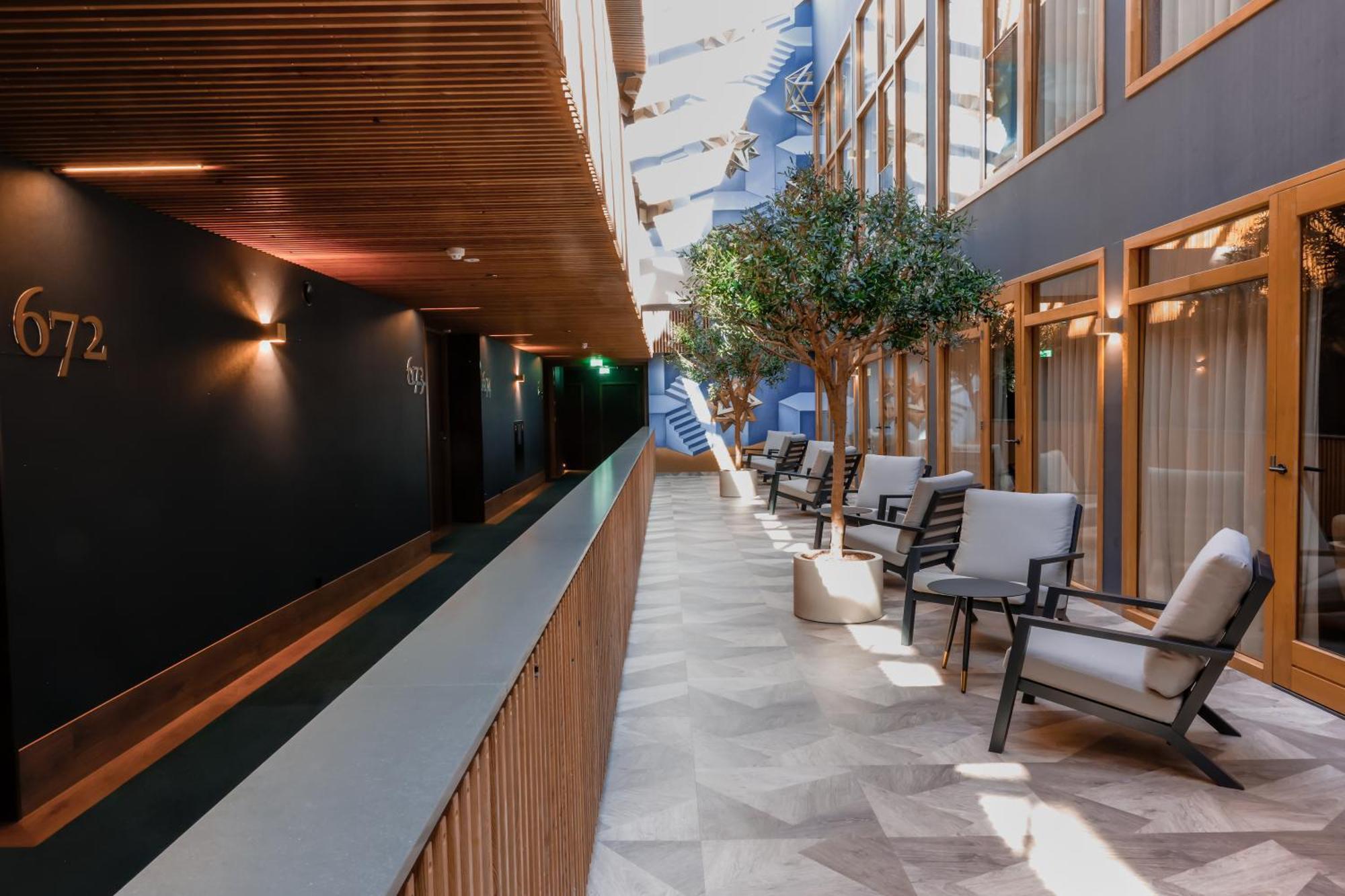 Deluxe Plus Atrium Room