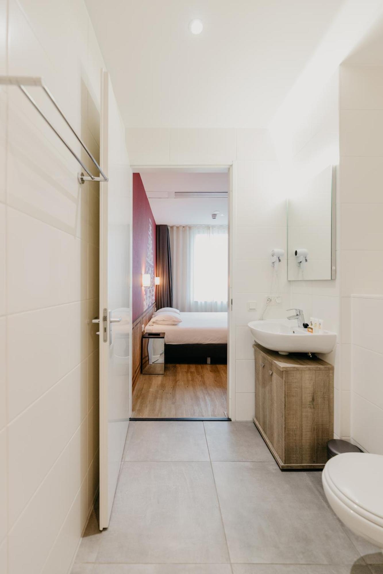 One-Bedroom Executive Apartment