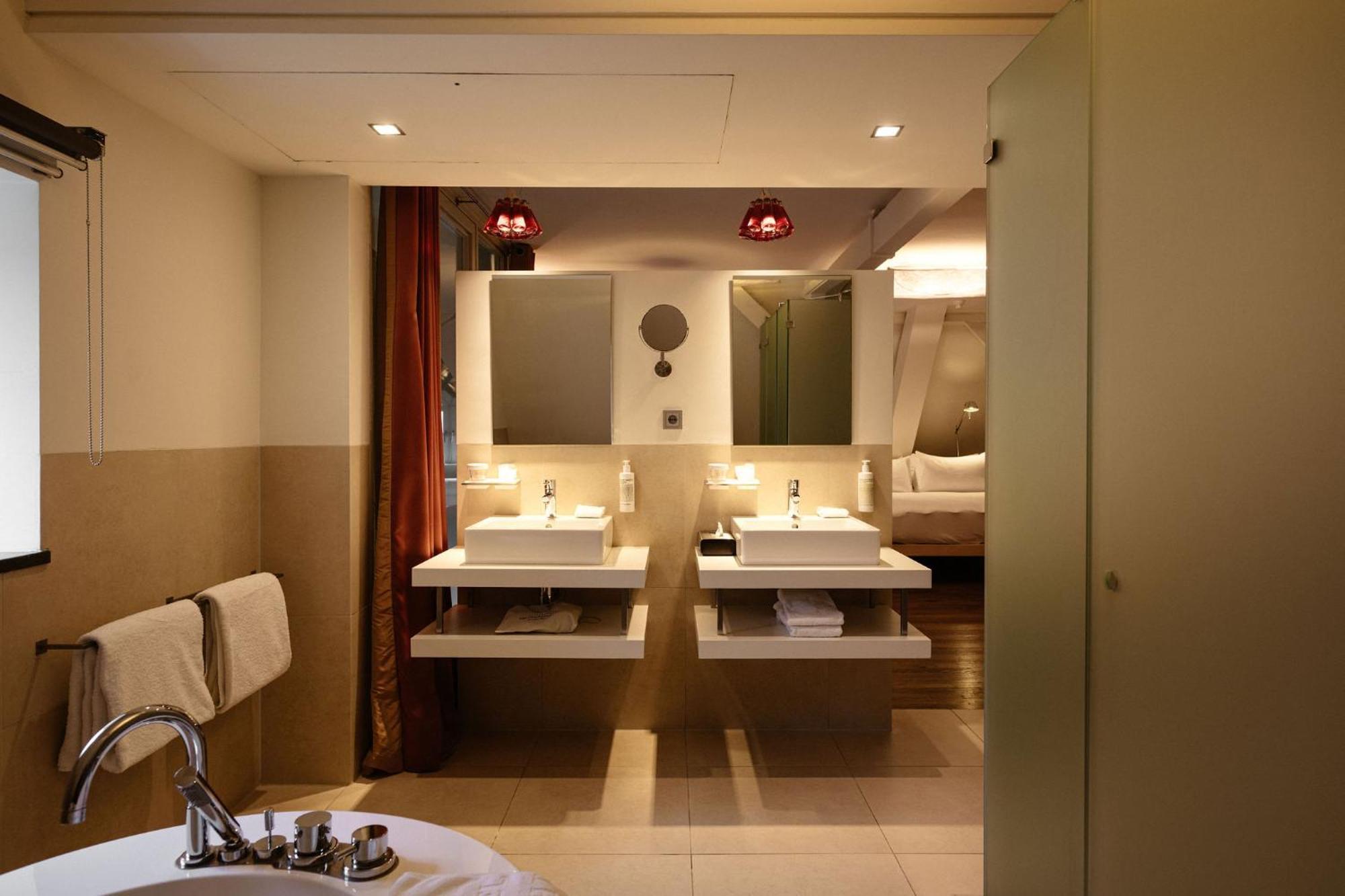 Kruisherensuite,1670699117:JPEG