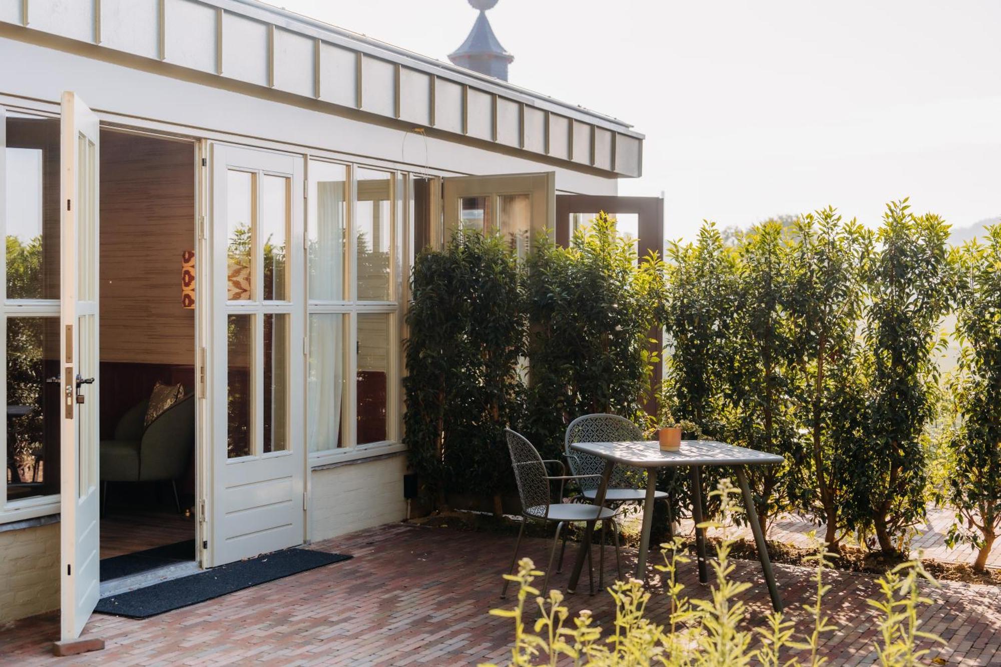 Superior Garden Suite