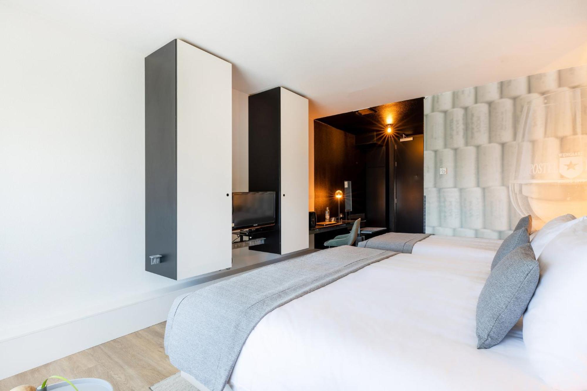 Standard Room Two Single Beds