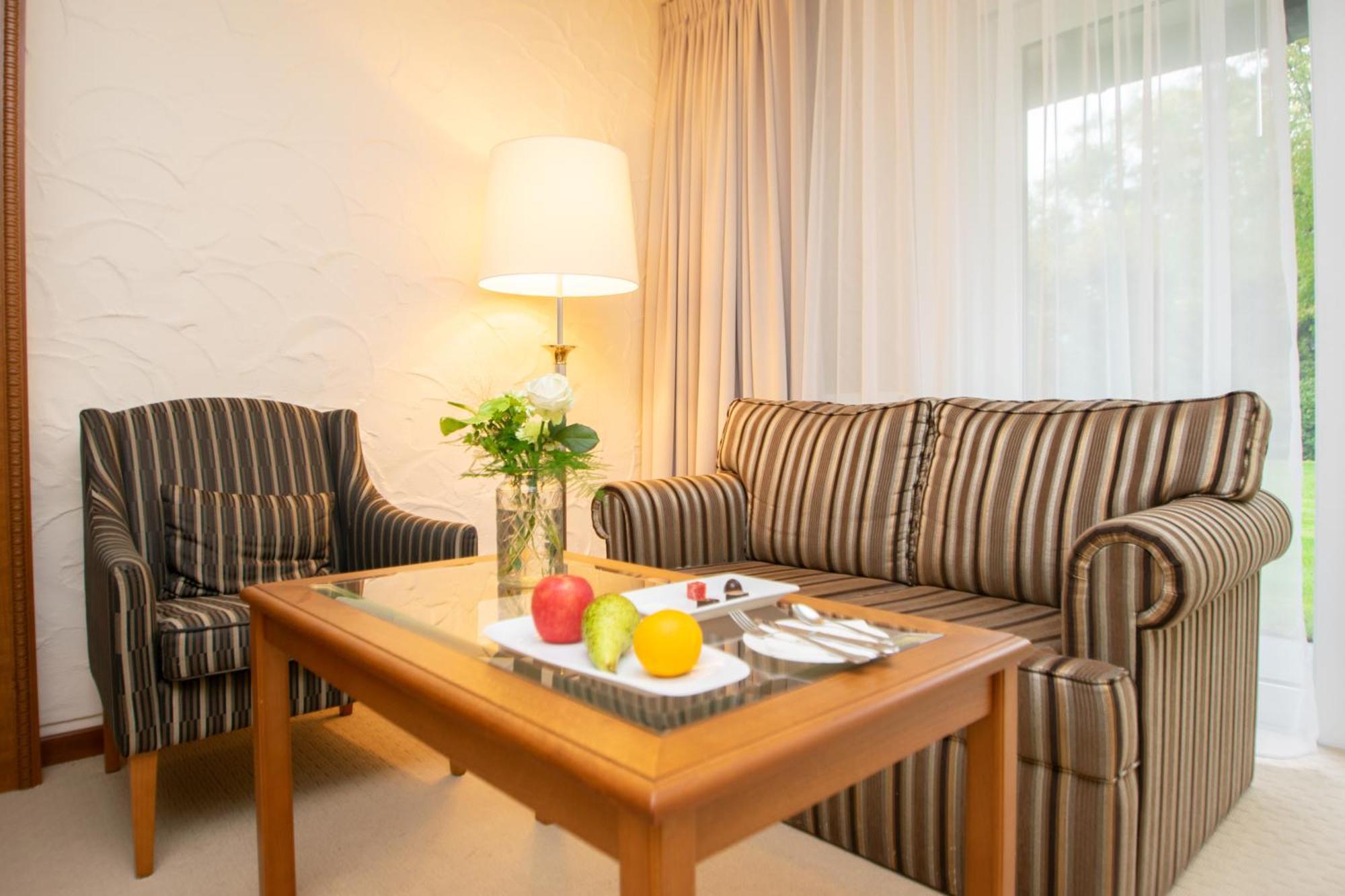 Junior Suite,1674695594:JPEG