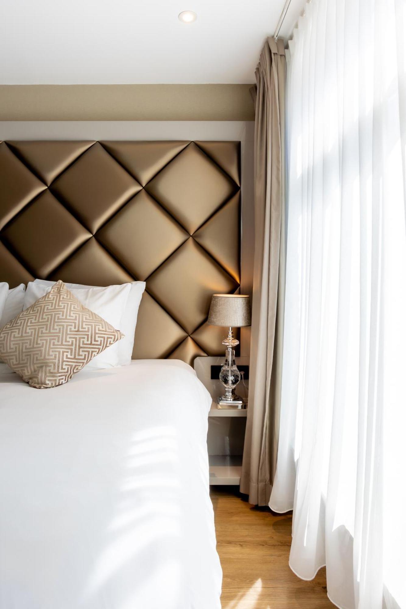 Quarto Deluxe com Cama King-size
