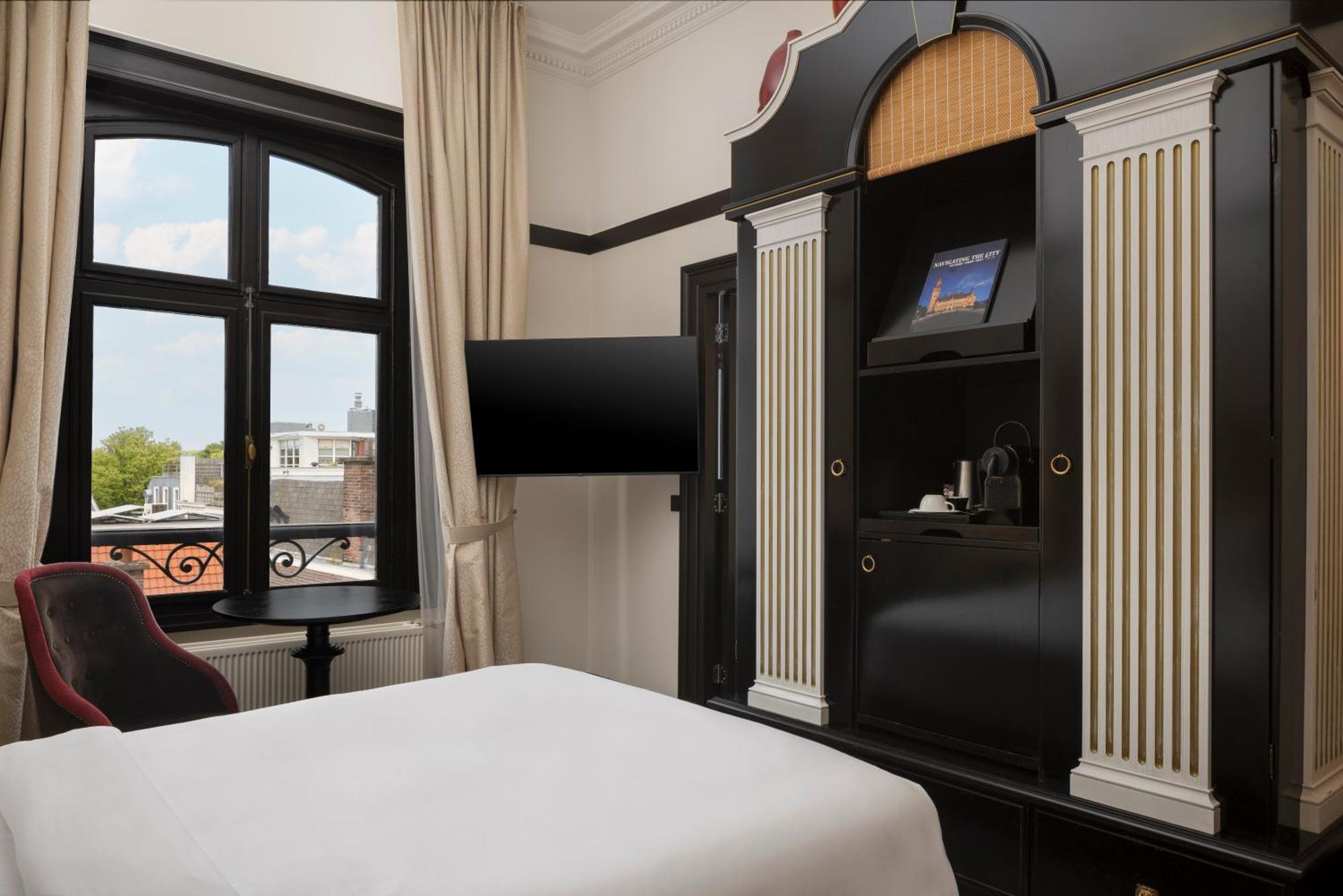 Classic Single Room