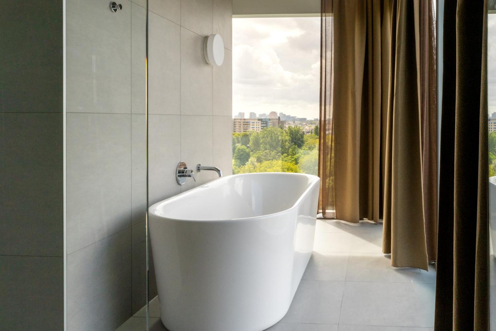 Superior bath