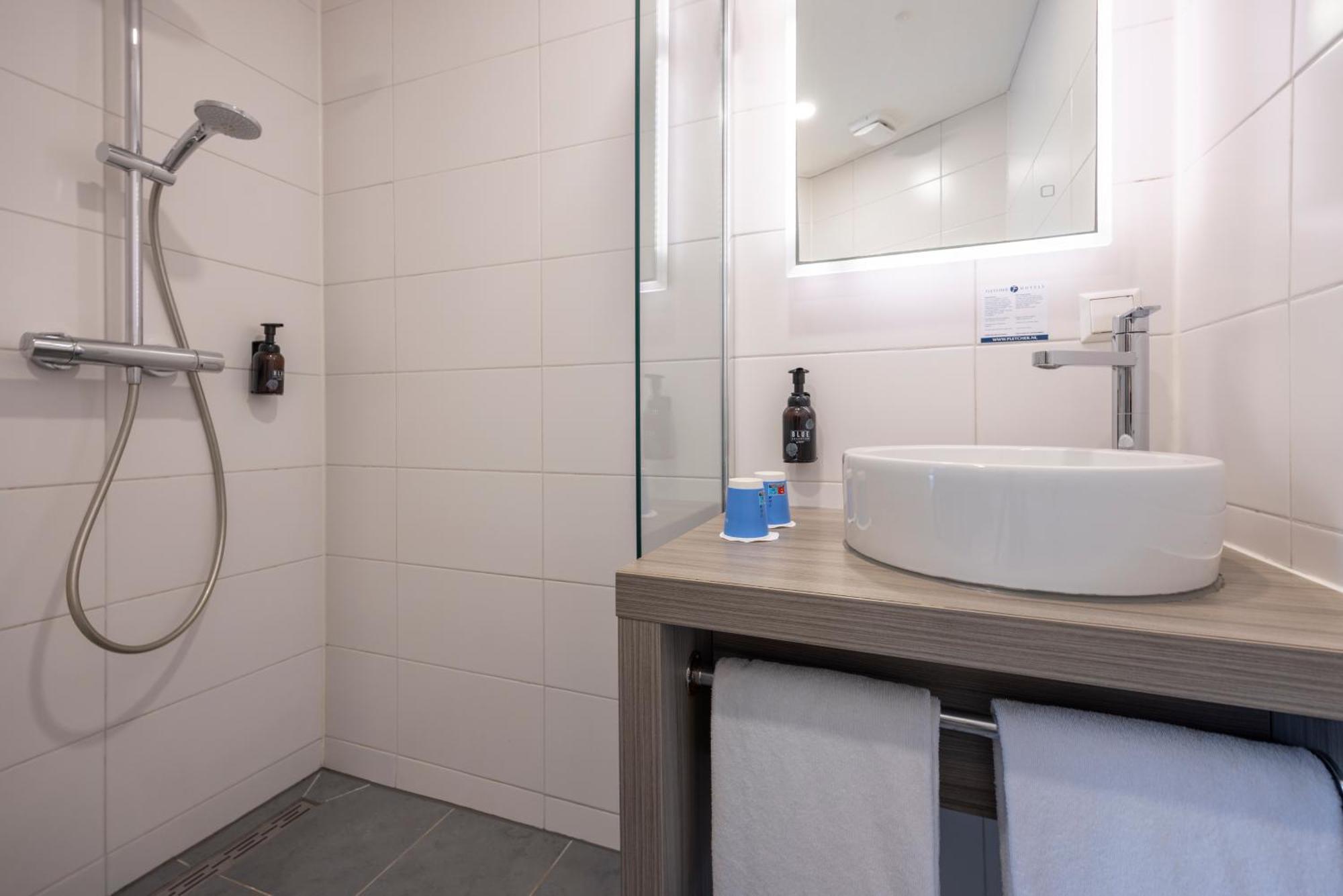 Small Double Room with Terrace,1729984366:JPEG