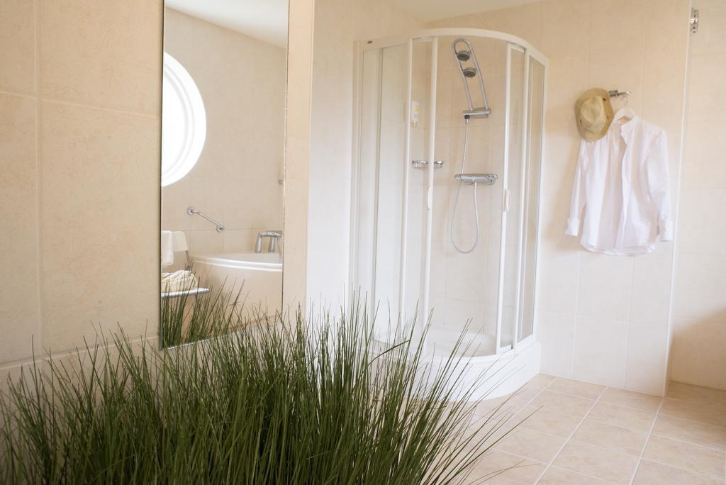 Comfort Doppelzimmer mit Balkon und Badewanne