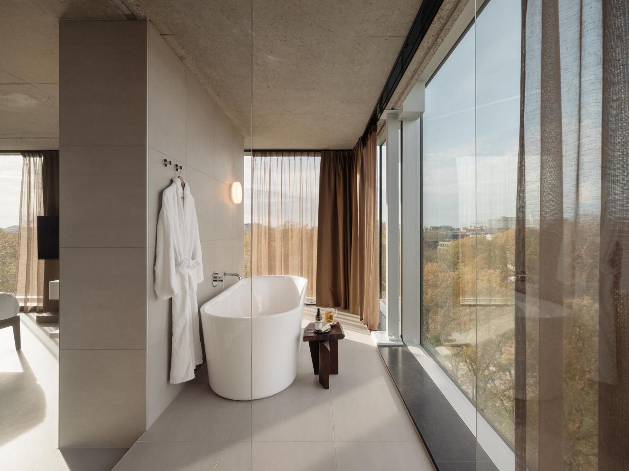 Superior bath