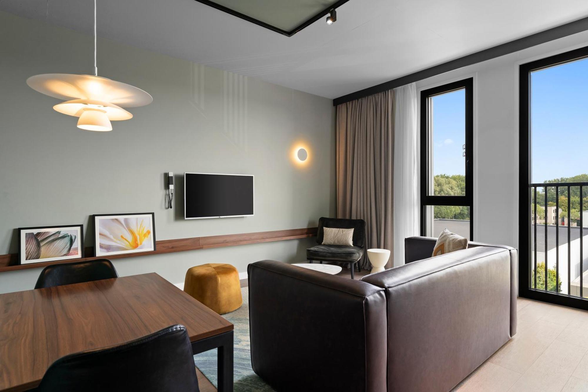 Urban Tweepersoonskamer met 2 Aparte Bedden