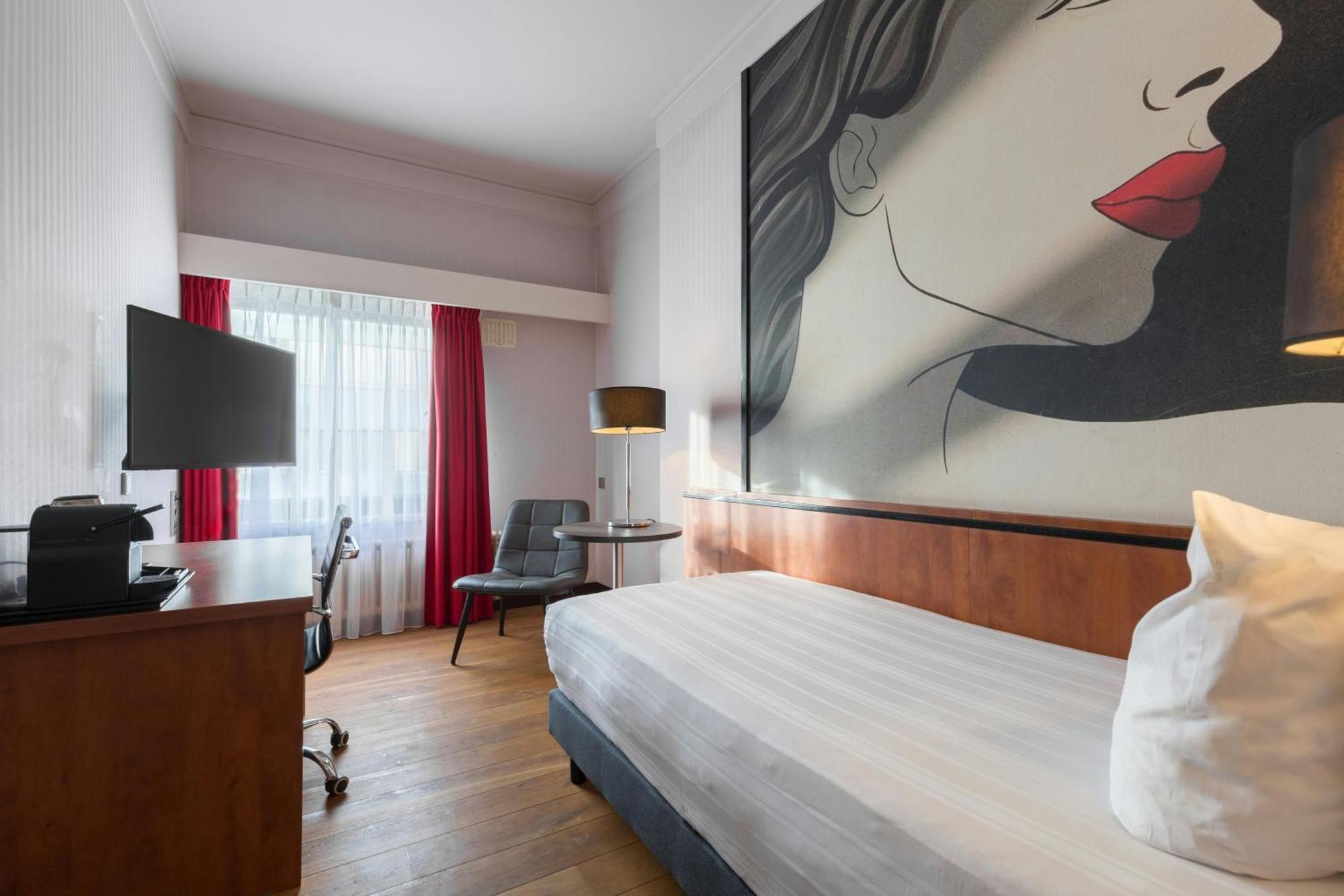 Comfort Room 1 Single Bed