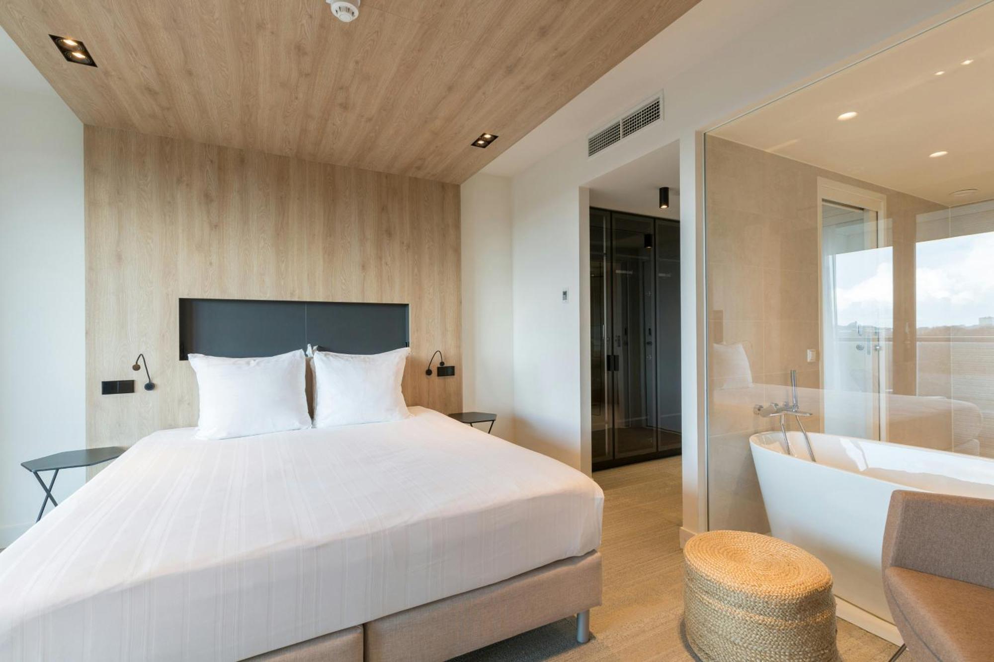 Ecksuite mit 1 Kingsize-Bett