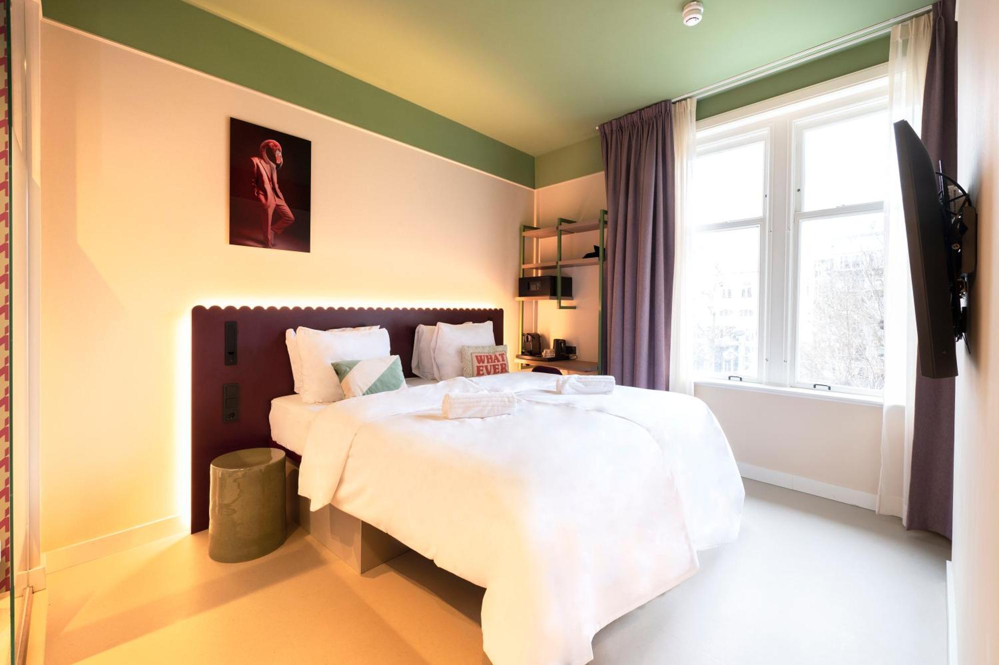 Superior Deluxe Double or Twin Room