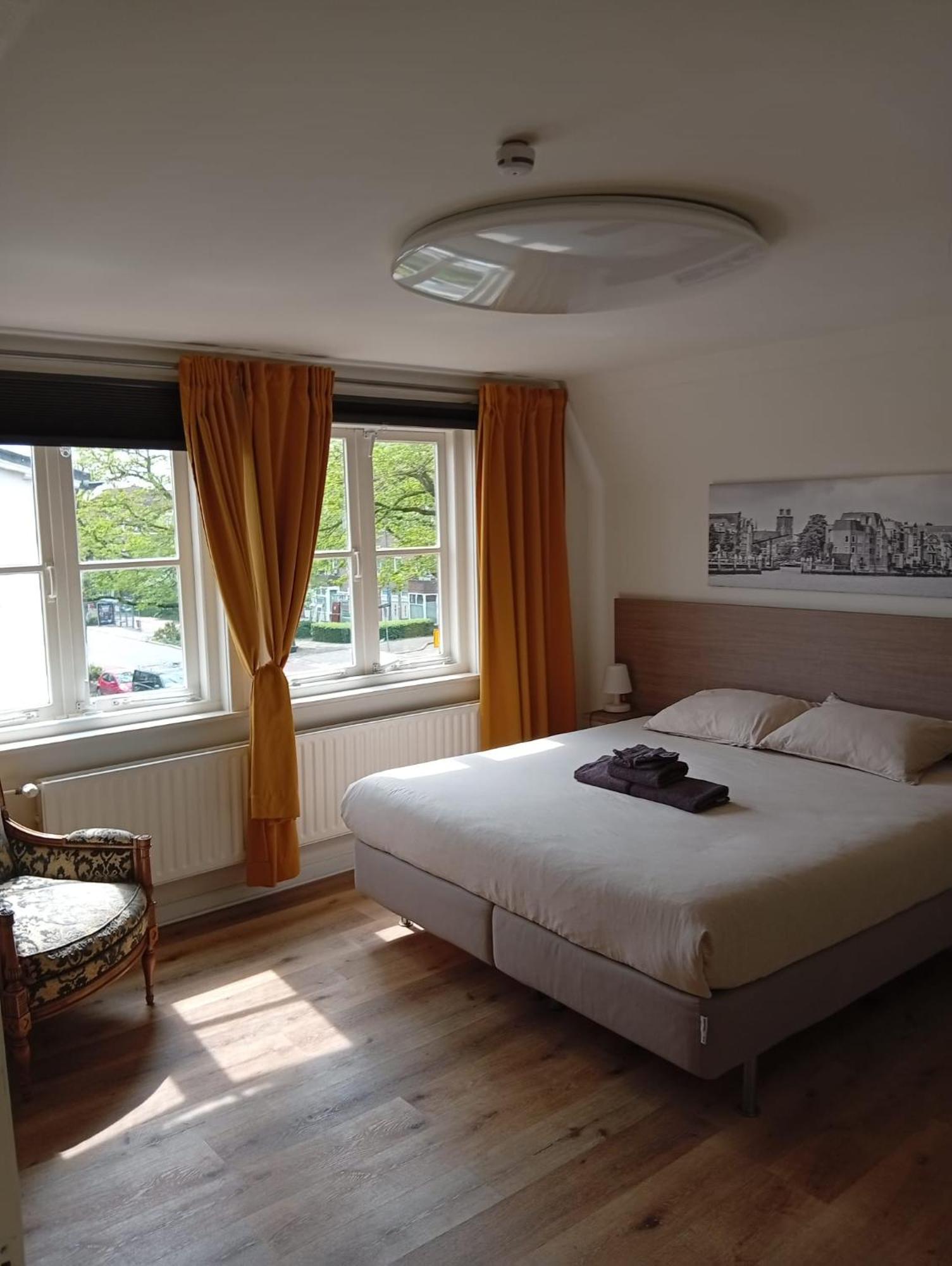 Chambre Lit King-Size Deluxe