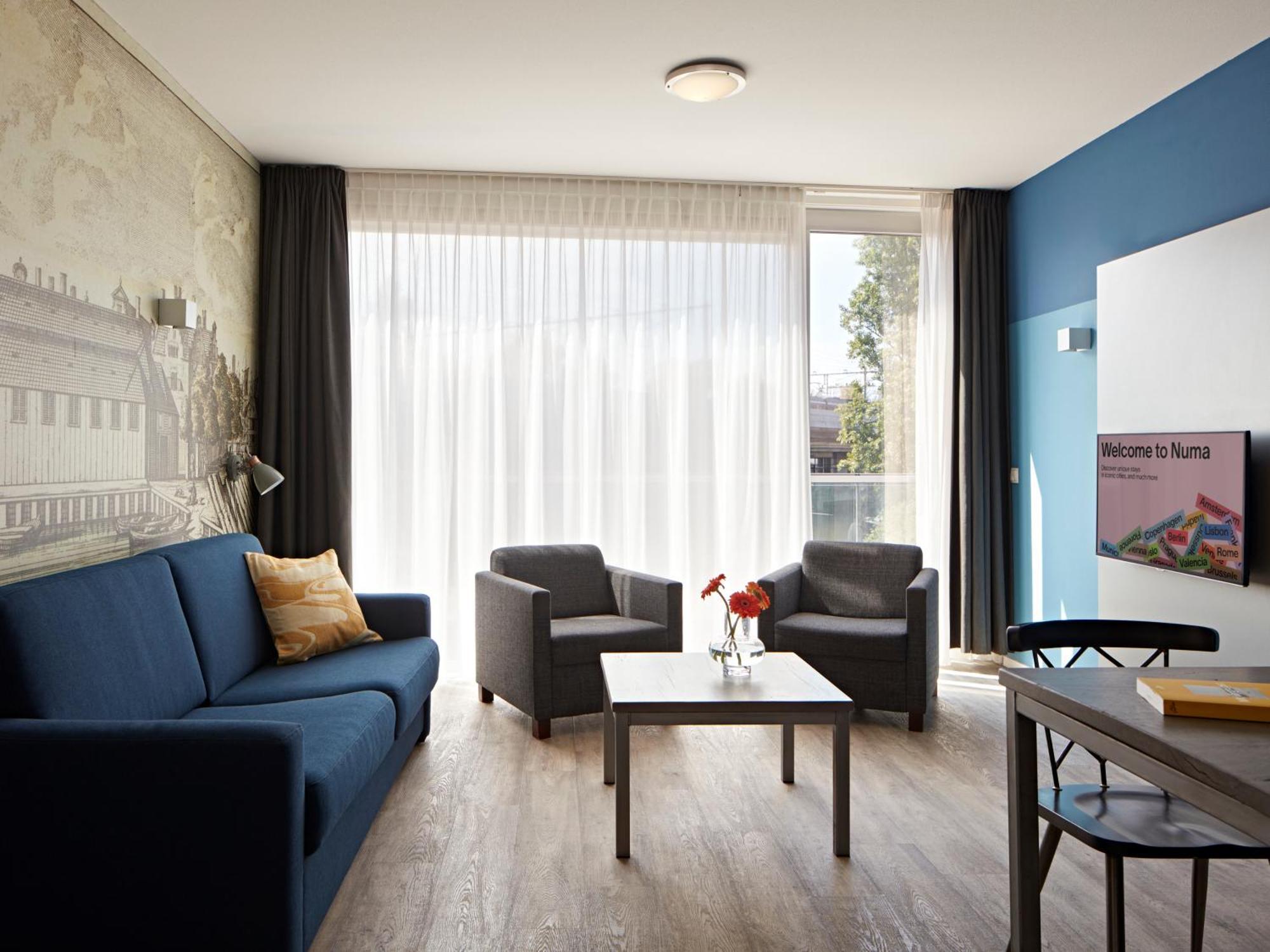 Large 2 Bedroom Apartment