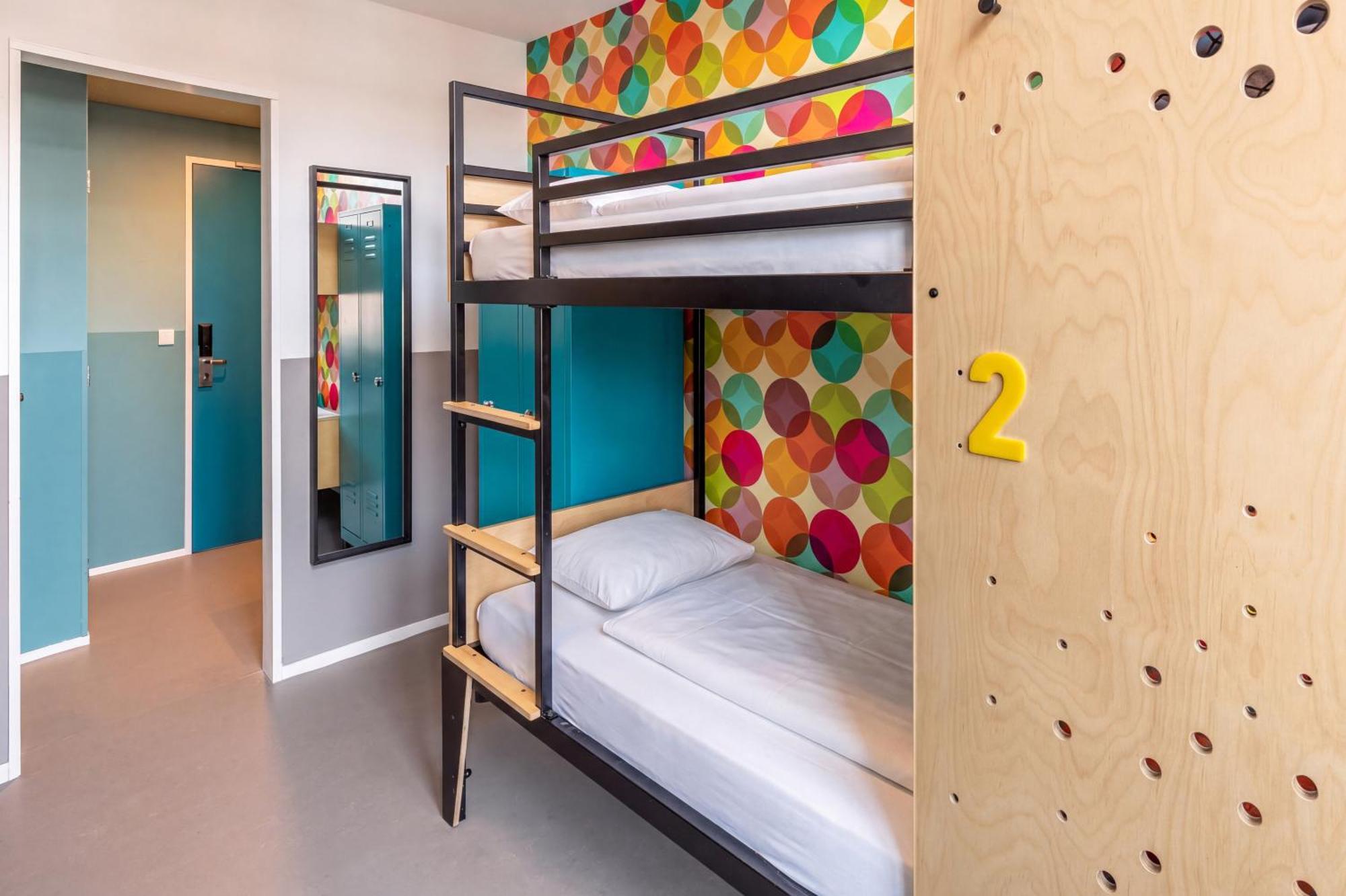 Budget Twin Bunk Bed Private Bathroom Shower