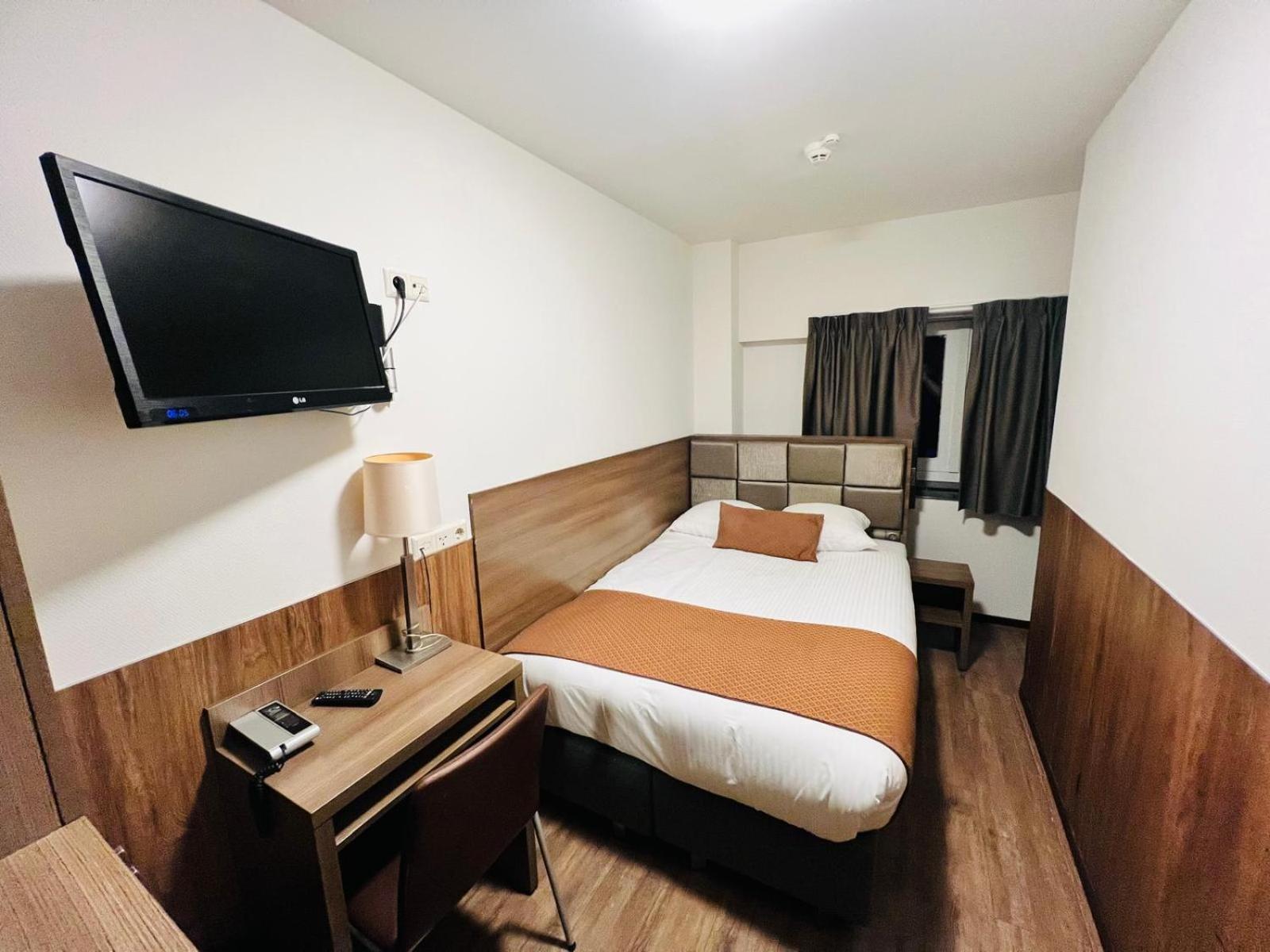 Classic Single Room
