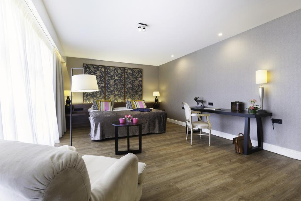 Deluxe Suite mit Kingsize-Bett