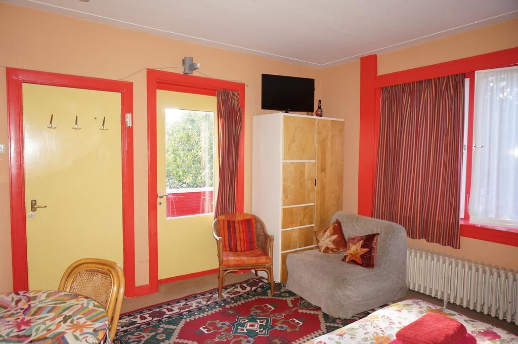 King Room Private Bathroom