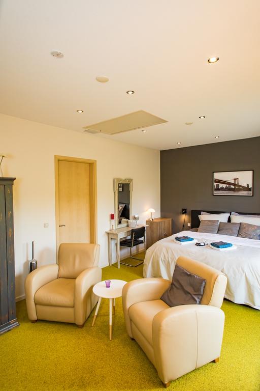 Large King Room